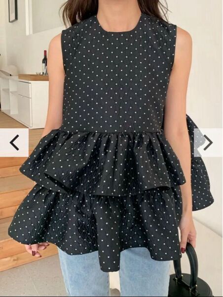 JACQUARD DOT TRIPLE FRILL TOPS ノースリーブ フリル バースデーバッシュ