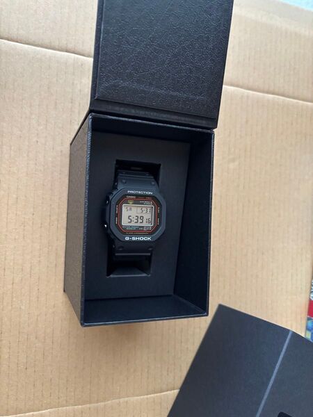 CASIO G-SHOCK 初代G-SHOCK復刻モデル DW-5000R-1AJF 未使用 国内正規品