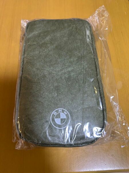 BMW 小物入れ