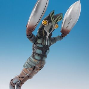 S.H.Figuarts バルタン星人 侵略者を撃てVer.
