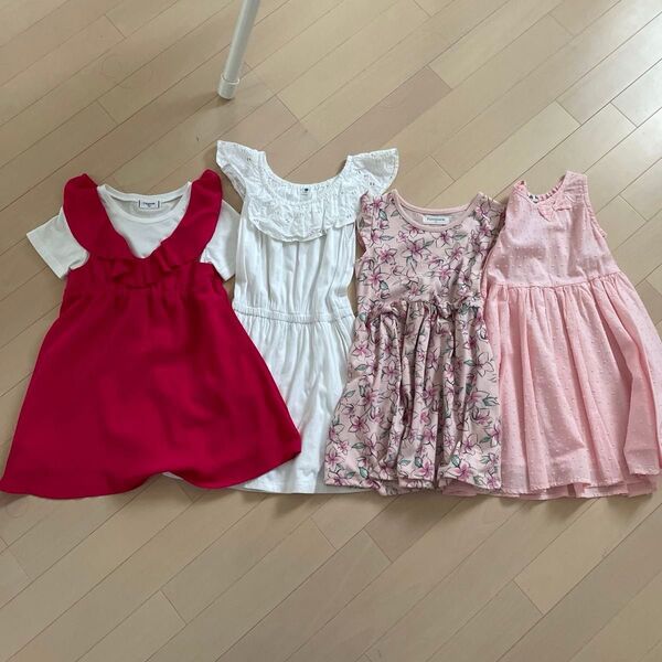 【美品】女の子 ワンピース 4着セット 110〜120cm ブラウス1枚、長袖Tシャツ110cm エフオーキッズ1枚