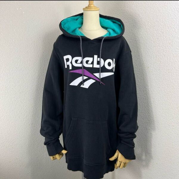 嵐 二宮君着用 Reebok パーカー 黒 バイカラー ロゴ