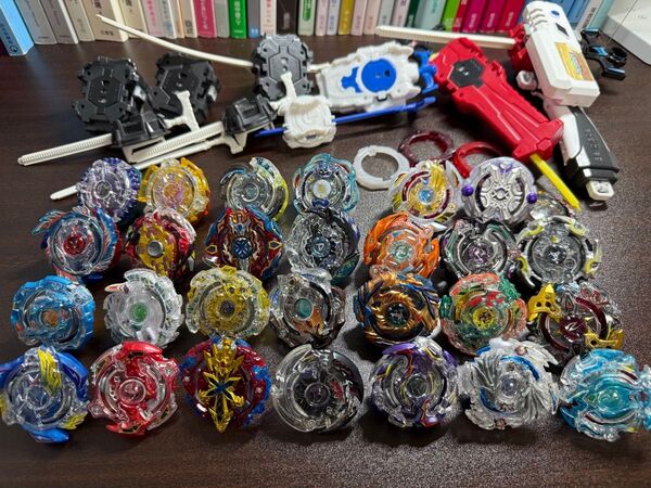 ベイブレードバースト まとめ売り ベイブレード パーツ BEYBLADE タカラトミー