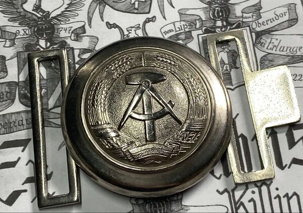 【東ドイツ軍】【最終価格】礼装ベルト用バックル(実物)/ドイツ軍/階級章