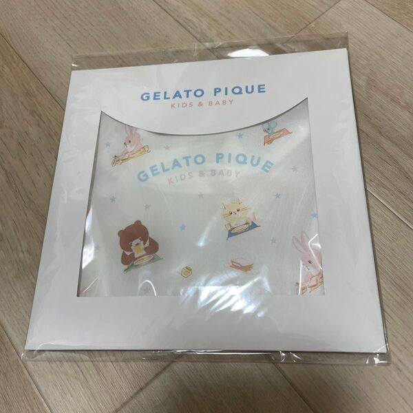 【新品未使用未開封】ジェラートピケ お食事スタイ gelatoqipue スタイ ベビーエプロン