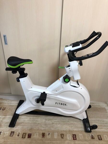 【引き取り限定】 FITBOX 第3世代 フィットネスバイク 極静音 FBX-002W