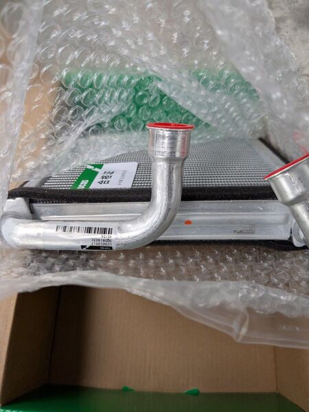 VW ゴルフ7 ヒーターコア 新品 社外品 5Q0819031A 互換品 デンソータイプ ヒートエクスチェンジャー アウディにも