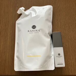 カミカシャンプー、ヘアオイルのセット
