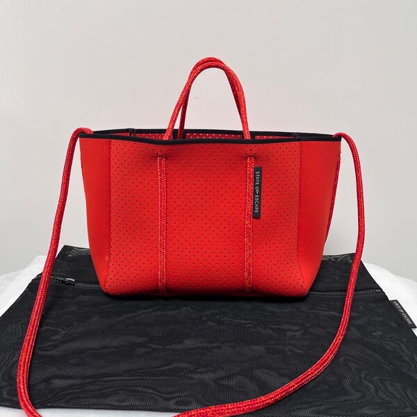 ステイトオブエスケープ ショルダーバッグ PETITE ESCAPE BAG