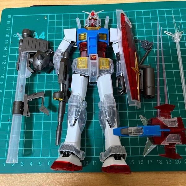 機動戦士ガンダム ガンプラ MG 1/100 Ver2.0 ソリッドクリアリバース ラストワン賞 ジャンク 素組み完成品