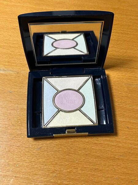 Dior ディオール 5COULEURS サンククルール 820 アイシャドウ (中古)