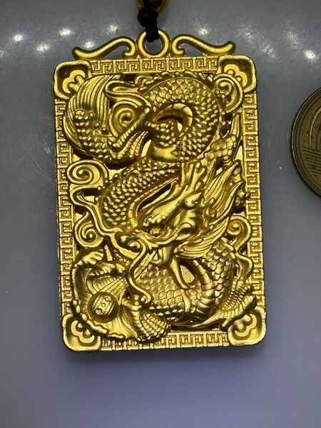 ベトナム沙金製「龍行天下」龍牌ペンダント ネックレス4815-1/10