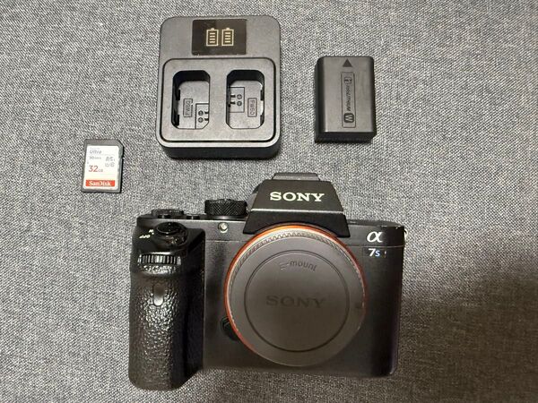 並品 SONY α7S II ilce-7sm2 シャッター14,439回
