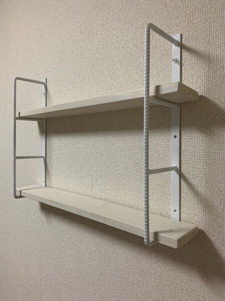 ウォールシェルフ
