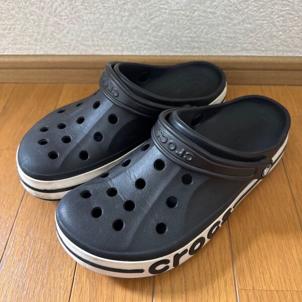 クロックス 黒 サンダル