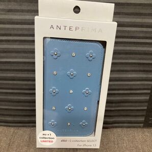 【au限定】ANTEPRIMA APE ブックタイプケース for iPhone 13/くすみブルー