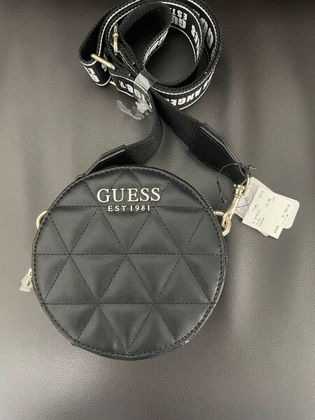GUESS ショルダーバッグ キルティング ブラック 未使用