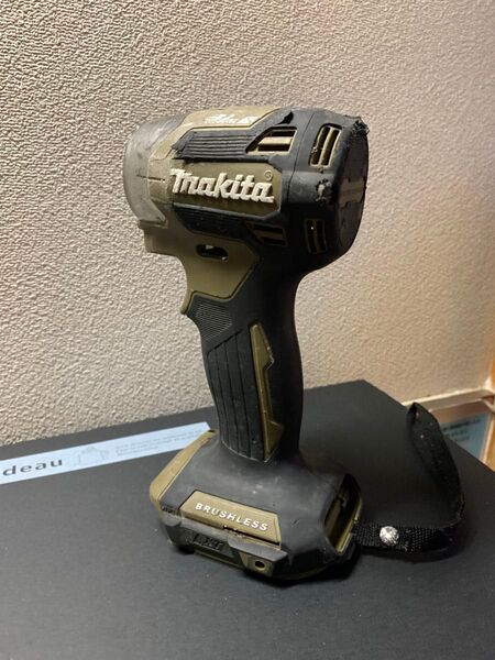 マキタ 充電式インパクトドライバtd173d 外装