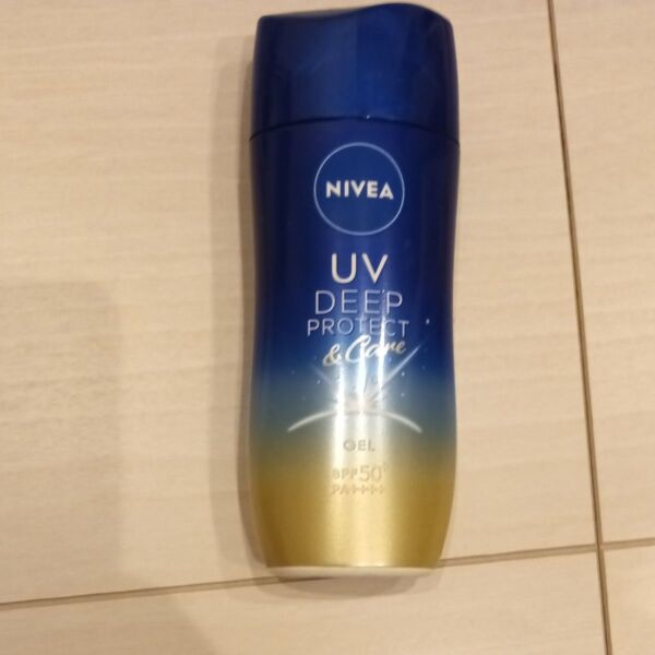 NIVEA UV Deep Protect & Care 日焼け止め ジェル SPF50+ PA++++