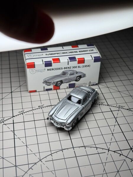 メルセデス・ベンツ 300SL (1954) 1/64 ミニカー