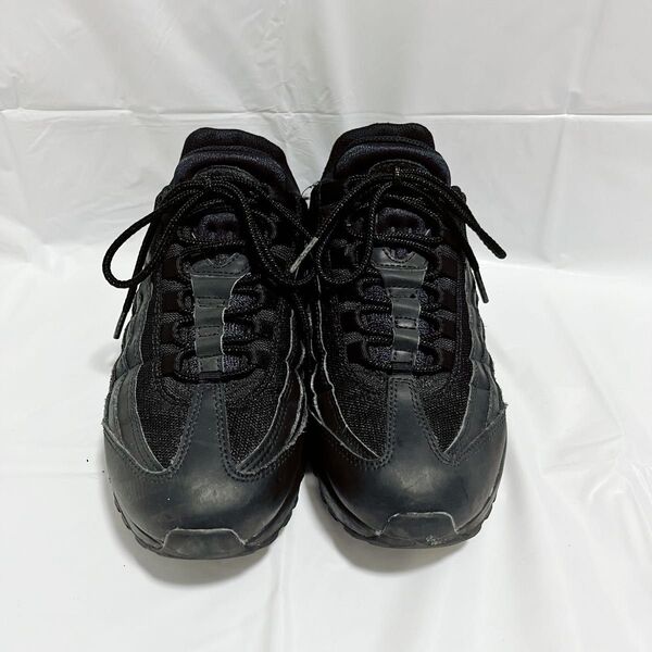 NIKE AIR MAX 95 ESSENTIAL