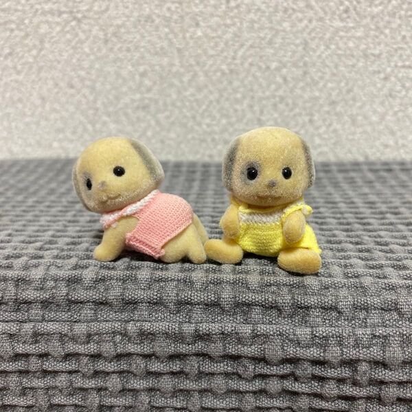 中古 アイボリーイヌ 赤ちゃん ふたご シルバニアファミリー