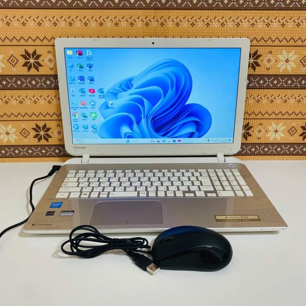 Y604 TOSHIBAノートパソコン SSD高速Windows11オフィス付き