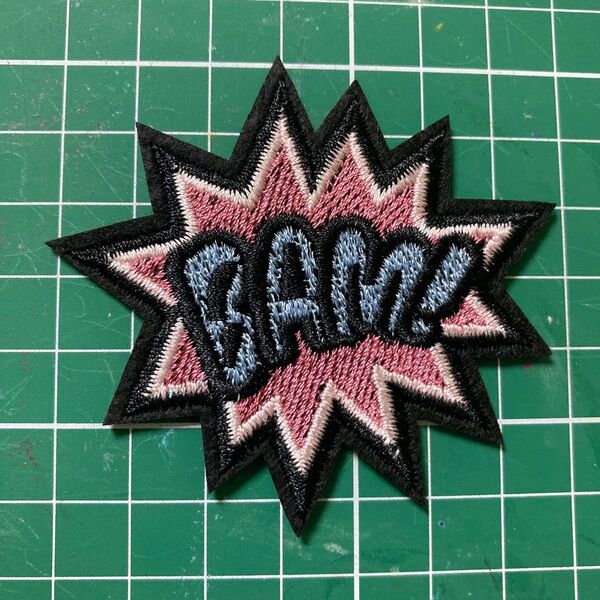 BAM! ワッペン ピンク 水色 刺繍 アイロン