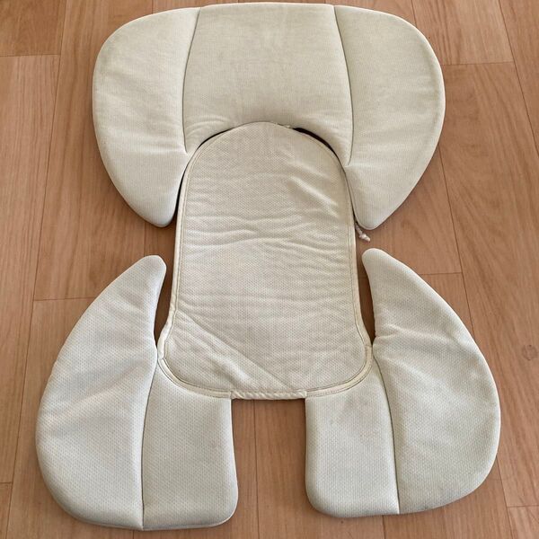 タカタ チャイルドシート インナークッション