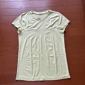 ダンスキン ショートスリーブTシャツ イエロー系