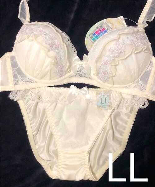 30日お昼出品終了 B85 C80 C85 D75 D80 E75 花柄 大きいサイズ LL ノンワイヤー レース 豪華