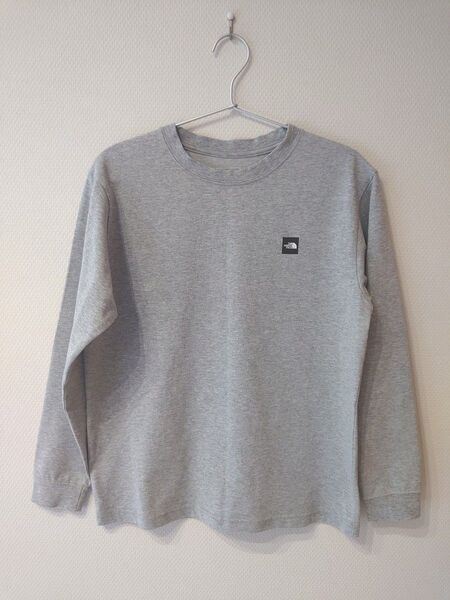 【THE NORTH FACE】 ノースフェイス スモール ロゴ 長袖T NT32139 グレー ロンT