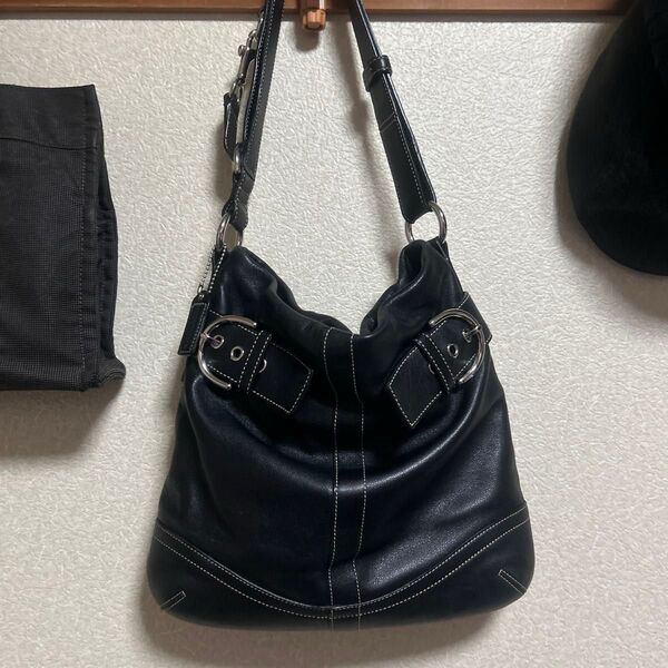 週末セール♪COACH ショルダーバッグ ブラック レザー