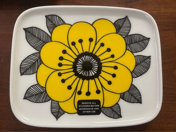 マリメッコmarimekko kestit ケスティトスクエアプレート