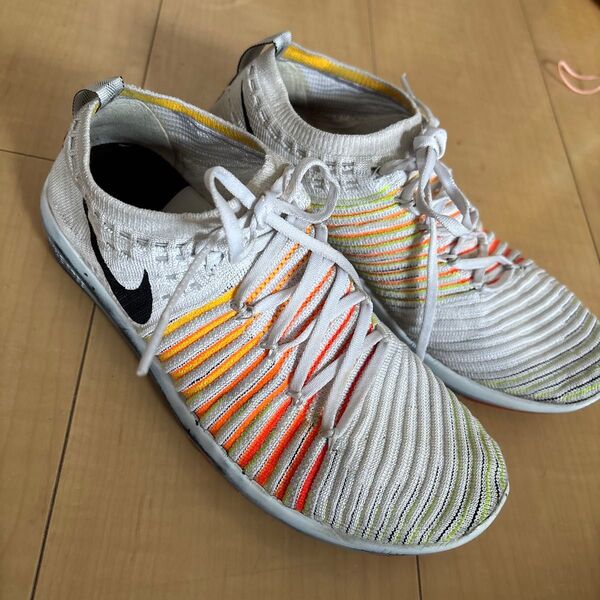 NIKE FREE ランニングシューズ 23cm