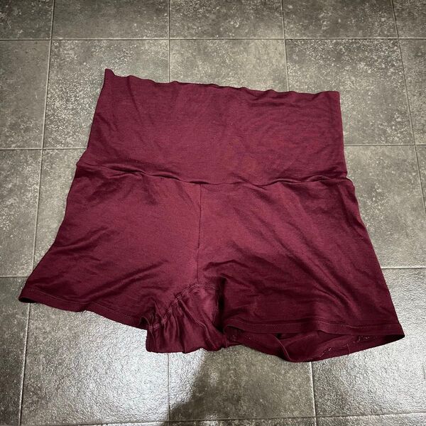 ショートパンツ ルームウェア ボルドー レディース Mサイズ相当