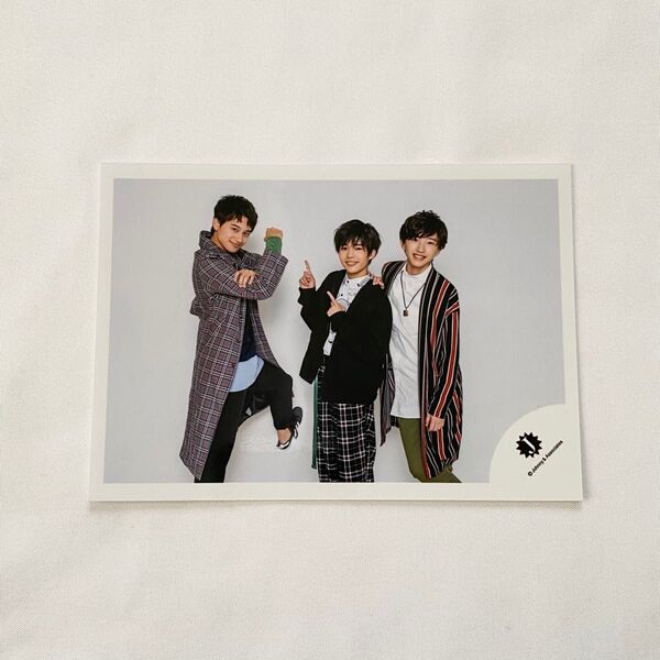 なにわ男子 長尾謙杜 道枝駿佑 Aぇ! group 小島健 公式写真