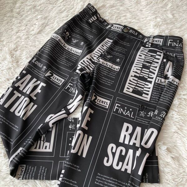 MARK&LONA マーク&ロナ Hype Sponge Pants TEXT柄 ハイストレッチパンツ 総柄 黒 48 L相当