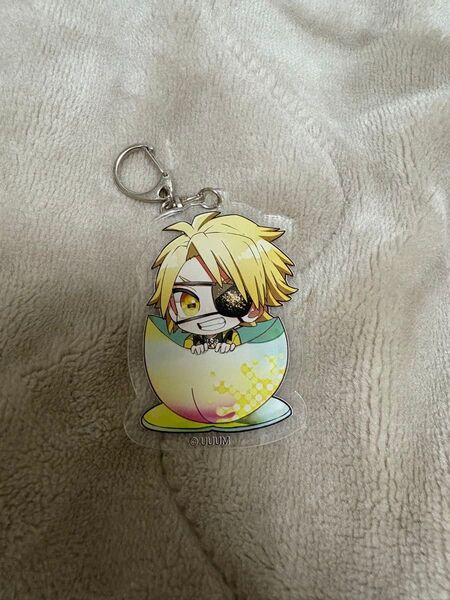 カラフルピーチ たっつん ヴィレヴァン アクキー