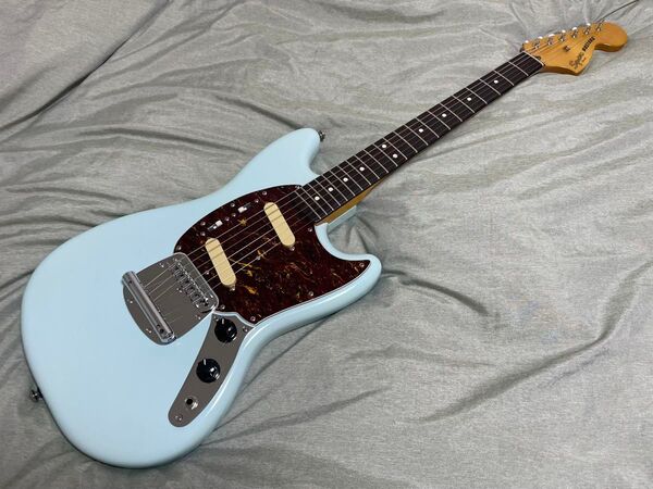 Squier/Fender 2011年製 Mustang MOD柾目ネック