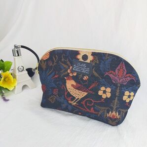 鳥や花木の刺繍が美しいシェルポーチ ジャガード生地 ハンドメイド コスメポーチ 化粧ポーチ ポーチ 鳥 ラウンドポーチ 植物