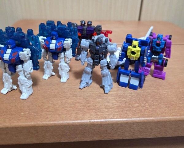 トランスフォーマー WFC マイクロン 8体セット 開封品