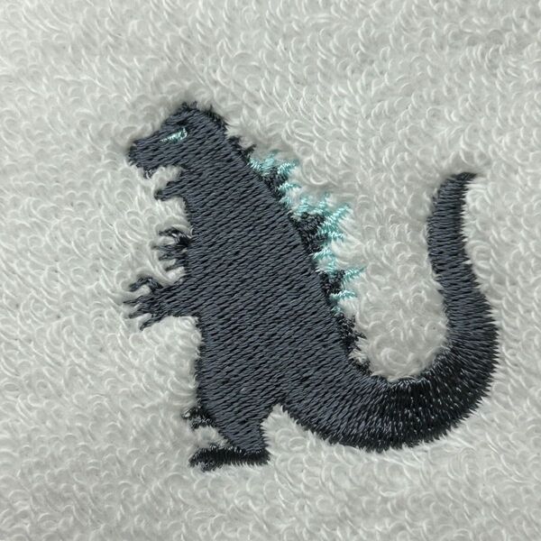 【新品・未使用】シン・ゴジラ 今治ハンドタオル ゴジラ刺繍タオルハンカチ 24cm