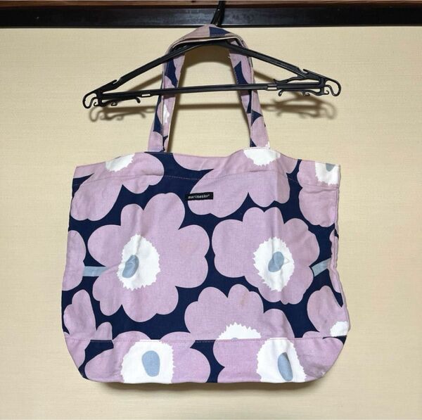 marimekko/マリメッコUNIKKO ウニッコ 大きめトートバッグ