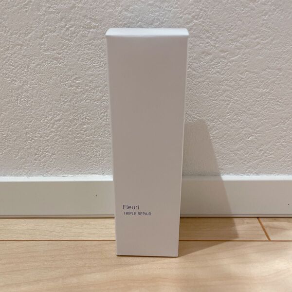フルリ Fleuri トリプルリペア 美容液 30ml 新品未使用