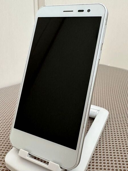 SHARP Android one 507sh ホワイト