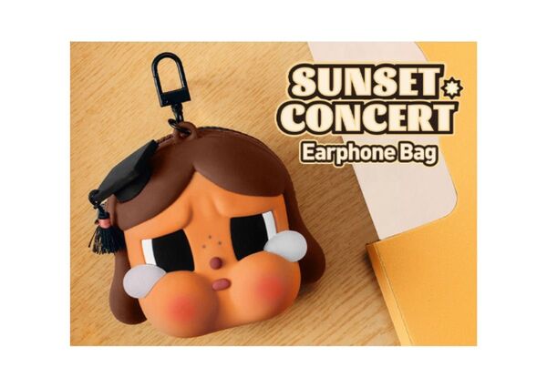 CRYBABY Sunset Concert イヤホンケース ポップマート popmart pop mart クライベイビー