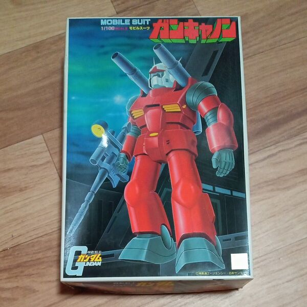 BANDAI 機動戦士ガンダム 「ガンキャノン」 プラモデル1/100スケール