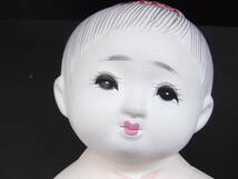 ★☆【送料無料！】　博多人形？素焼きの日本人形　陶器製置物【小さなオマケ付き！】☆★_画像3