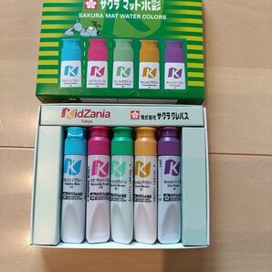 キッザニア 絵の具 箱のみ少し傷あり